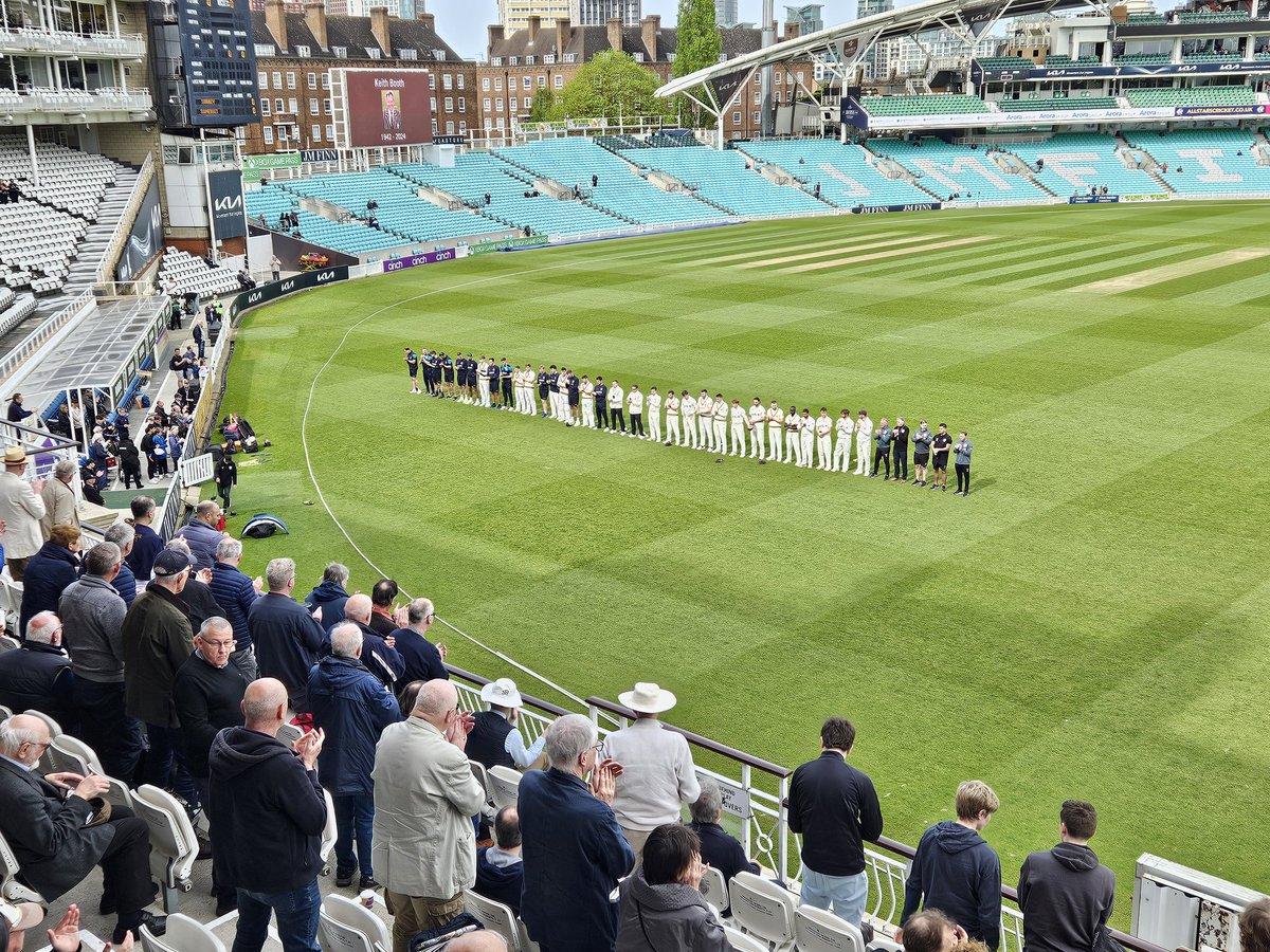 A minute's applause at the Kia Oval for former @surreycricket scorer Keith Booth, who died in January. @surreycricket v @SomersetCCC. @tjaldred