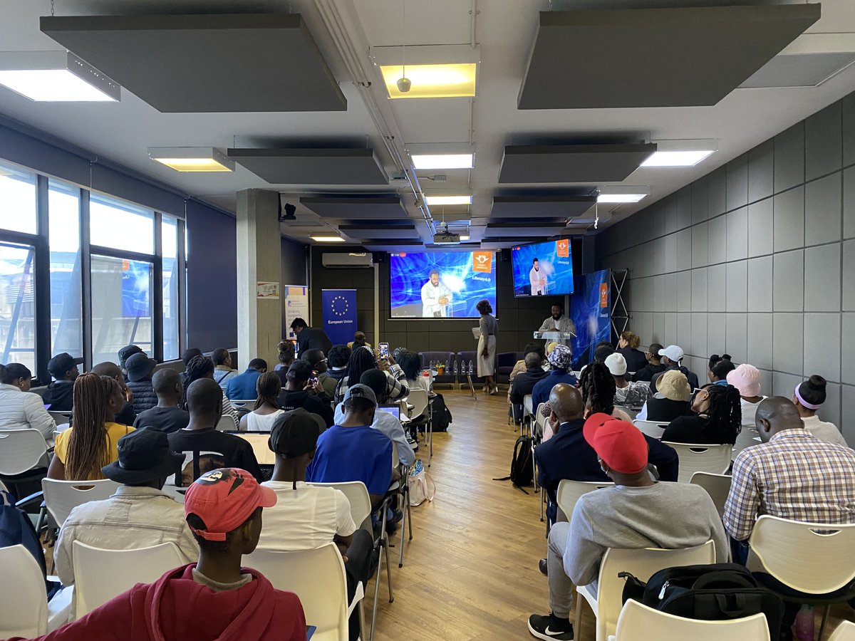 A Seminar Recap on Elections, Democracy, and Anti-corruption Last night, collaborating with the @EUinSA and @go2uj illuminated a more transparent and accountable society. Read the full article here: linkedin.com/feed/update/ur…