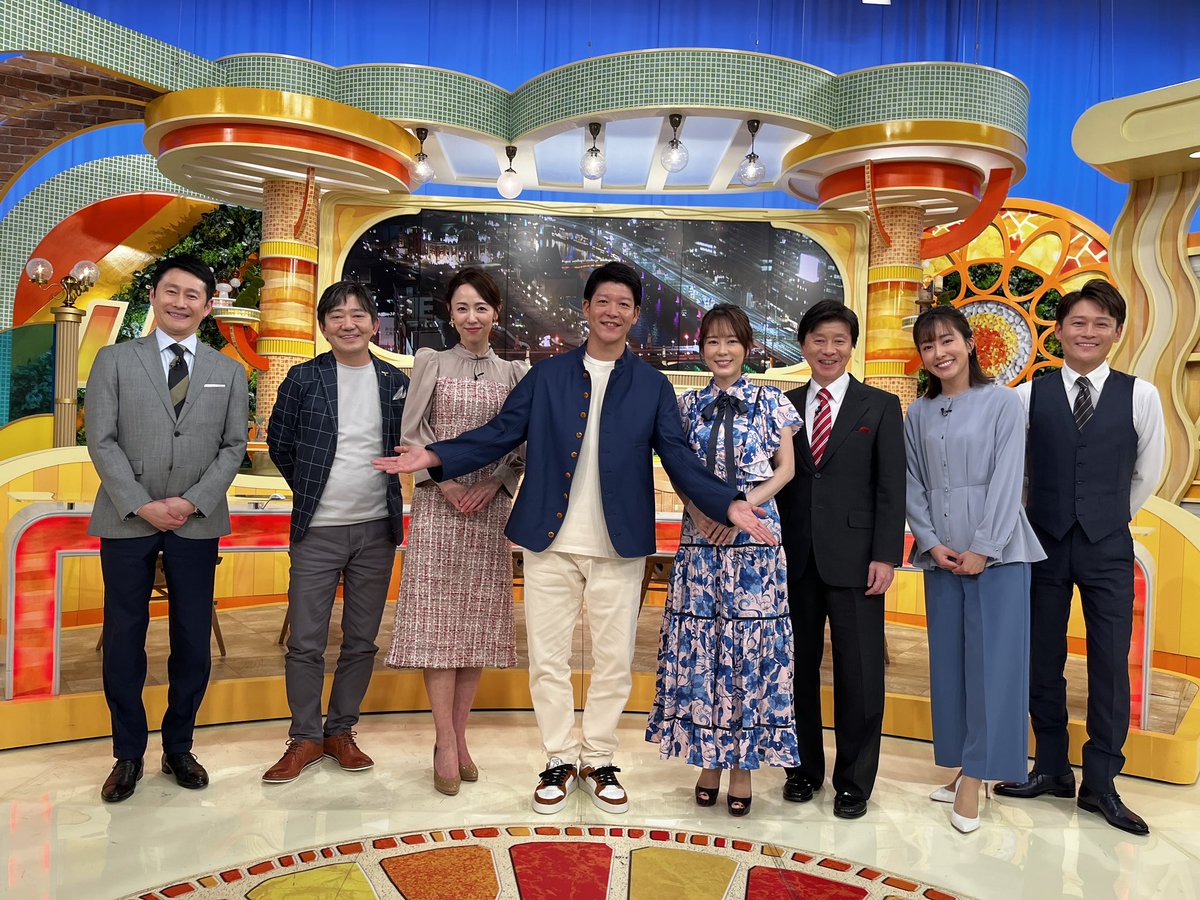 今日の #よんチャンTV 毎週土曜17時から #住人十色 新MC #駿河太郎 さん 生出演!! mbs.jp/toiro/ MCは初めてだそうで あすのOAが楽しみです🌟 ありがとうございました💖 #河田直也 #前田春香 #大吉洋平 #メッセンジャー黒田 #丸田佳奈 #丘みどり #武田一顕