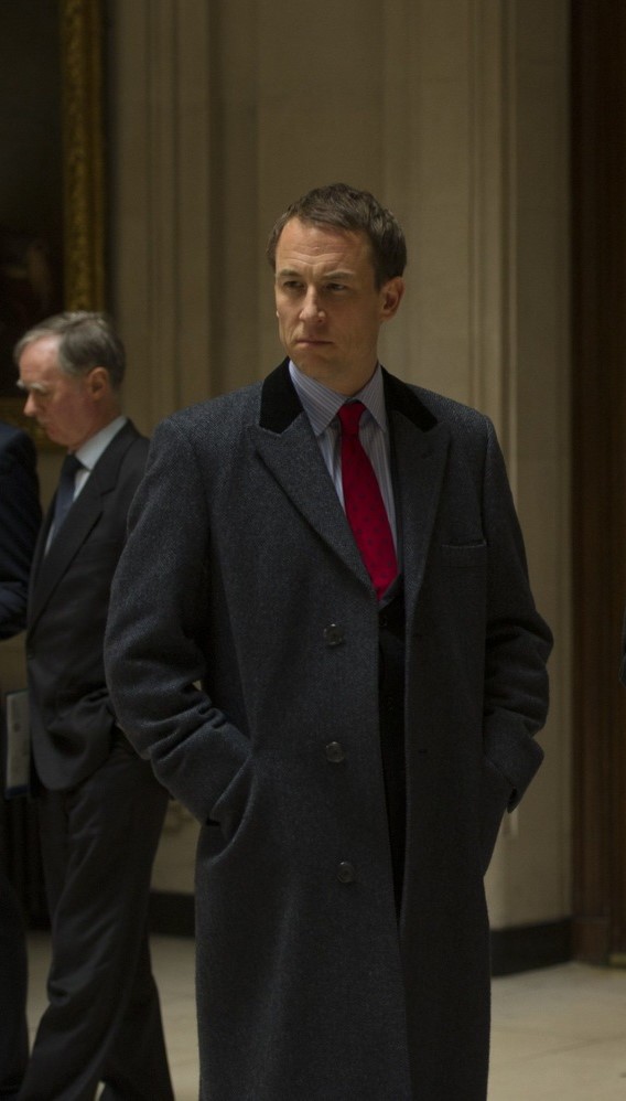 U8rzR's tweet image. I read the news about the renewal of "The Night Manager" for a second season. And, like all Tobias Menzies fans, I dream of his return to this series.
In the meantime, I'm reviewing the first season. @TobiasMenzies in #NightManager is just great. However, as always.