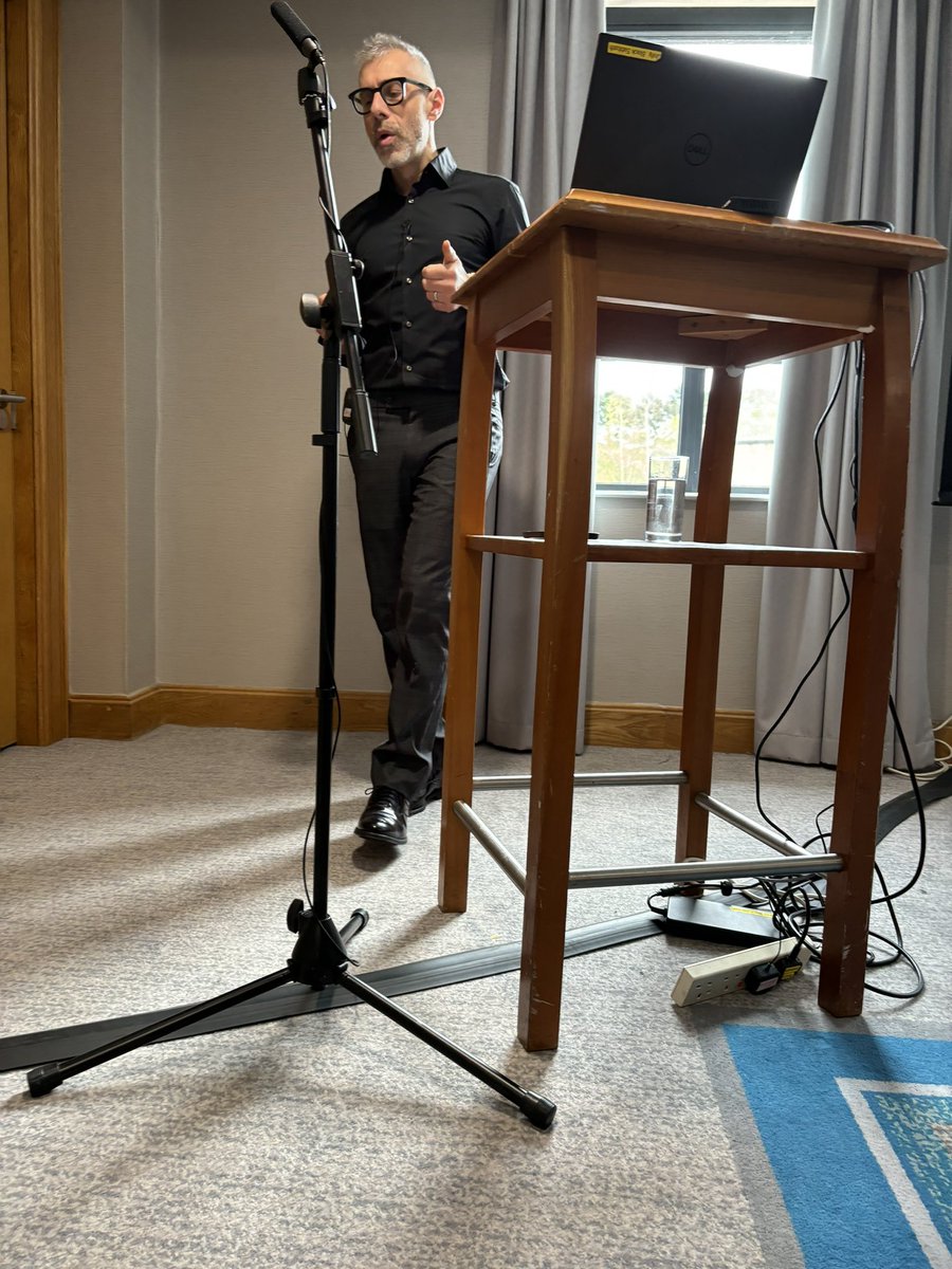 AVSPNIPresident's tweet photo. Lectures underway at #AVSPNI spring conference. @infoVetNI https://t.co/GIQhZfUy1p