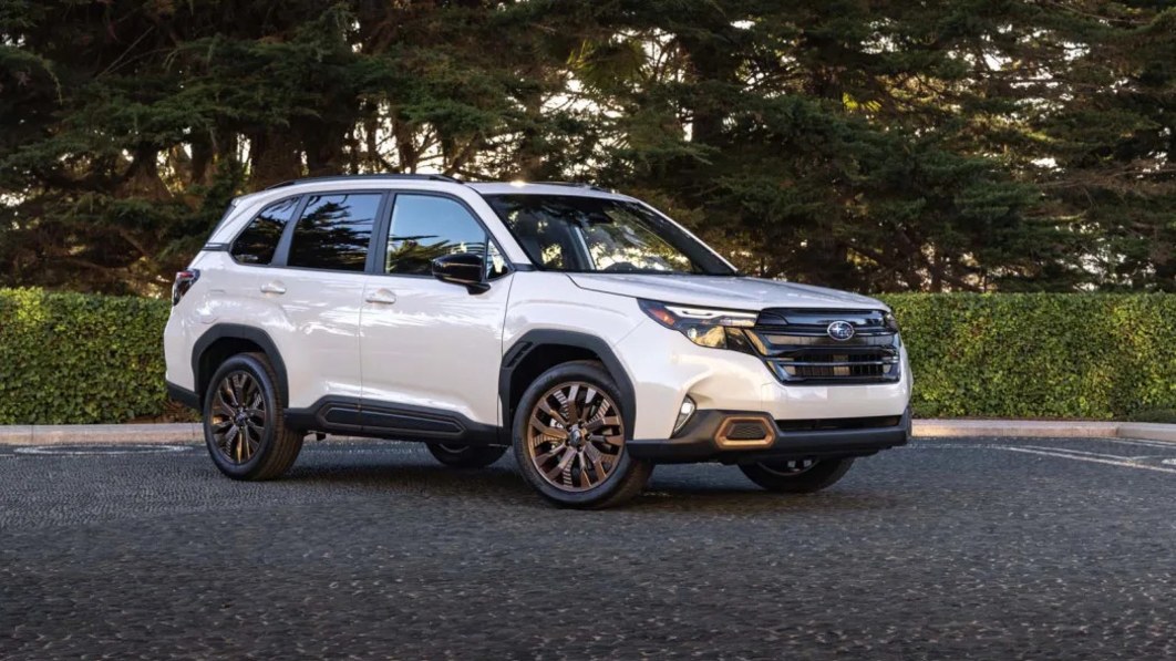 2025 Subaru Forester Preview: Not quite new, but should be thoroughly improved trib.al/9nje5jg