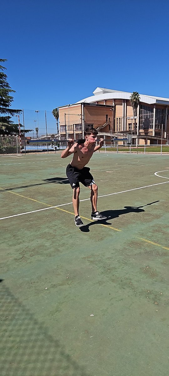 Nunca mejor dicho que la suerte te pille trabajando.

<a href="/davgarzur/">davidzuriita</a> convocado para mundial de relevos en Bahamas ( clasificatorio para Paris2024) 

<a href="/alexcarpallo/">Alex Carpallo</a> <a href="/joseluisvela/">José Luis Vela</a> <a href="/hoy_javiperez/">Javi Pérez</a> <a href="/BadajozDeportes/">Badajoz Deportes</a> <a href="/jovendeportEXT/">Jóvenes y Deportes Extremadura</a> <a href="/BarreraGragera/">Ignacio Gragera 🇪🇦</a> <a href="/LRollano/">Luis Rollano Glez</a> <a href="/FedExtAtletismo/">Fed. Ext. Atletismo</a>