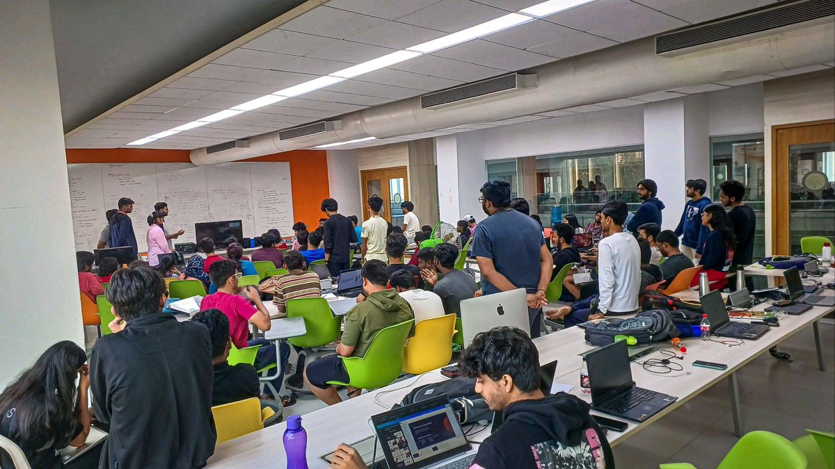 akashmeruva9's tweet image. Heyy, I and my team had won at first place🥇 in &quot;9 Hacks&quot; conducted by Next Tech Lab at SRM University AP. We developed an android app with Machine Learning, which recognizes different components in labs when we scan them using mobile phones.

GitHub : 
lnkd.in/g9JvzDFz