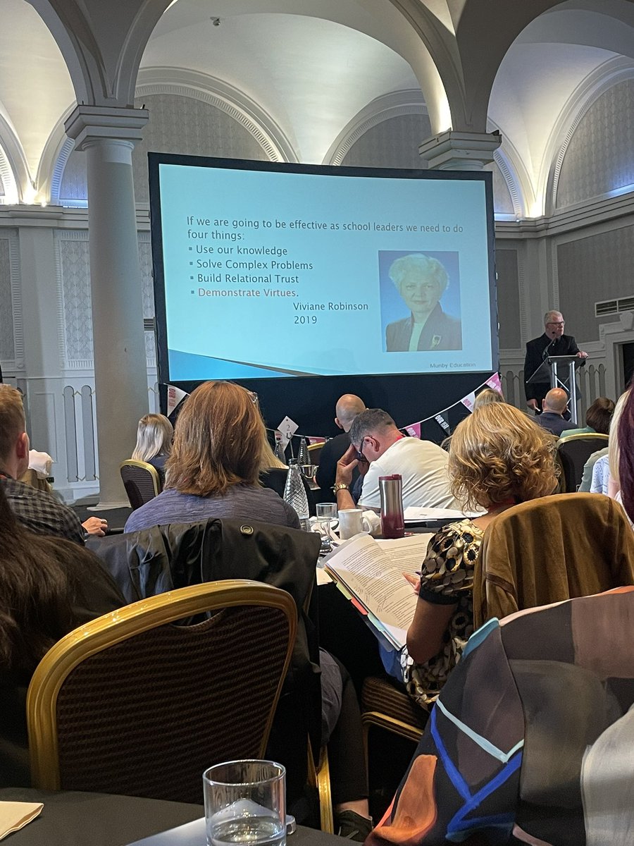 A great talk by @steve_munby on the second day of the Wakefield Headteacher Conference. Lots to reflect upon!