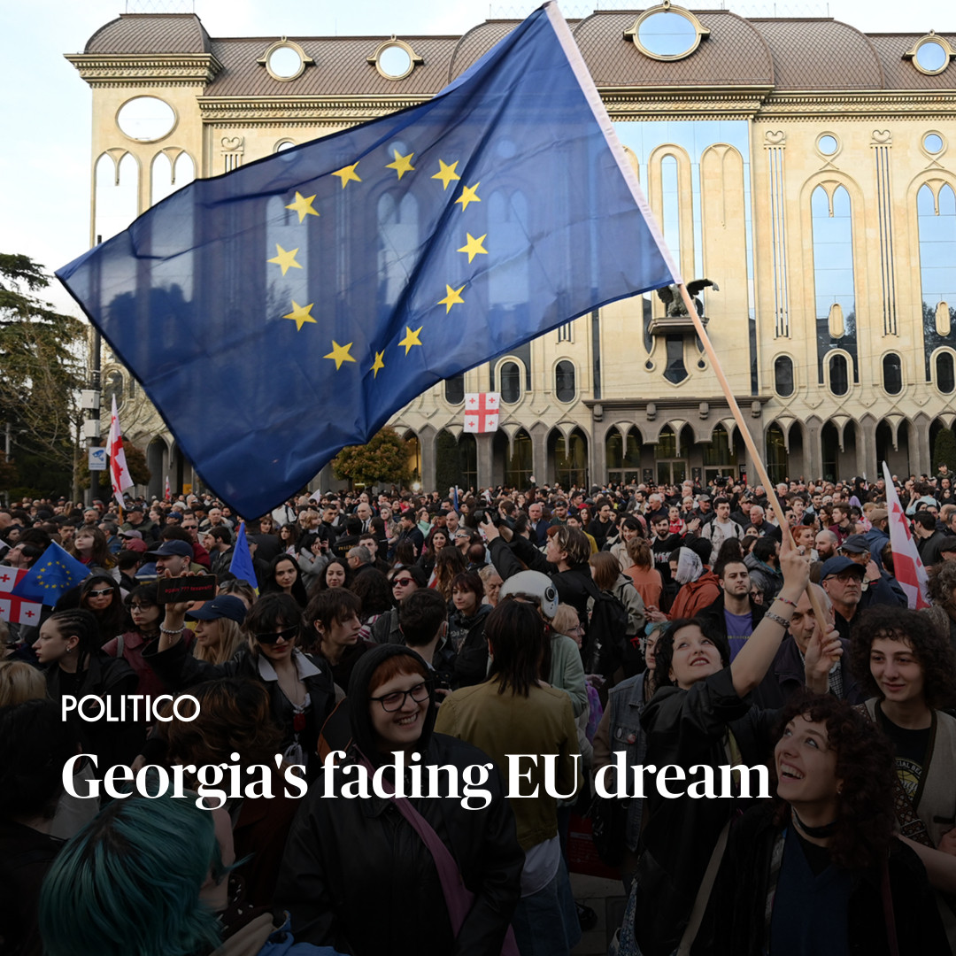 Last November, thousands of Georgians marched through Tbilisi waving EU flags to celebrate their country becoming a candidate to join the European Union. Now, they’re hitting the streets of their capital again — but for a much different reason. 🔗 trib.al/MlZ4S3r