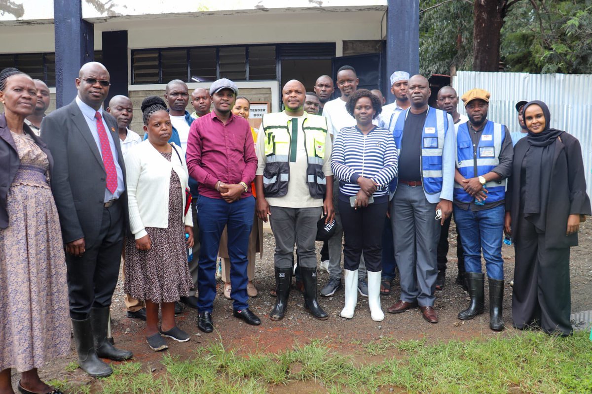 Today in Karen ward together with MCA Karen Antony Maragu we have broken ground for a 500 bed Domitory at Karen C girls secondary school. The domitory will help dicongest the already full domitories. #Langata1 #UtuNaWatu #IpoSiku