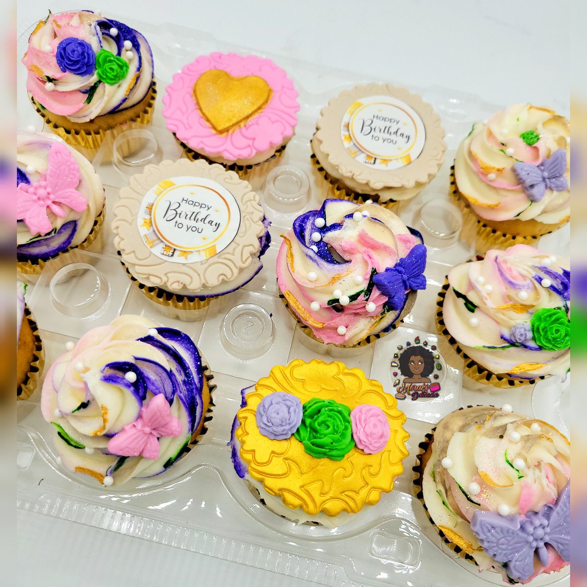 Gorgeous Birthday Cupcakes 🧁 🌸🌼💐

Custom Birthday Cupcakes 

April Calander Now Open 📅 
Click Link In Bio To Place An Order Today !

#cupcakes #cupcakesofinstagram #prettycupcakes #customcupcakes #happybirthday #birthdaycupcakes #Cupcakesmiami  #meraki_delicacies