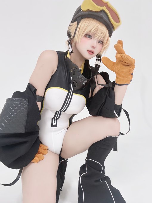 Twitterのコスプレ画像8