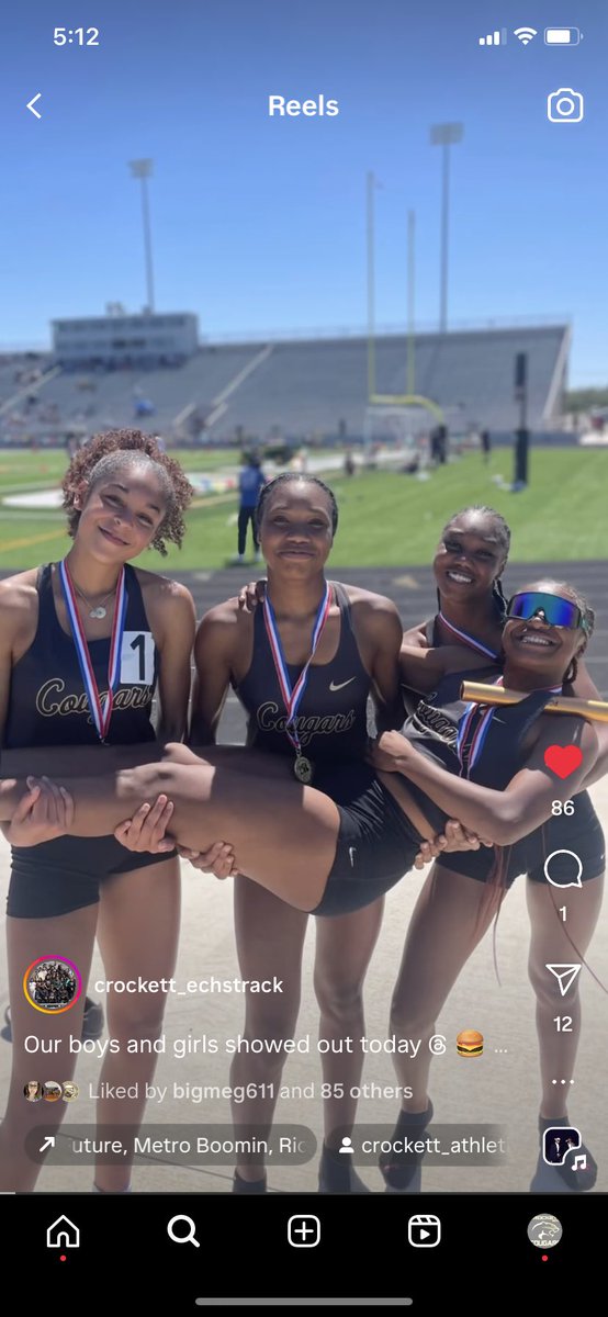 J_shuttles32's tweet photo. Proud of all of our Basketball girls who competed in Track this season, but extra proud of the 5 who qualified for &amp; competed at the Area Track Meet on Wednesday! Great job Lola, Lauren, Aliyah, Kayla, &amp; Alina!! https://t.co/6BaOVgvY0O