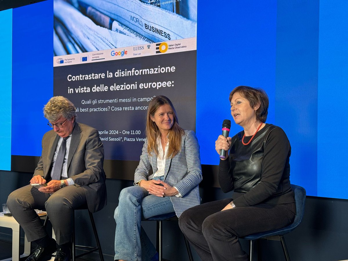 Alessandra Paradisi vice presidente Ufficio Studi RAI presenta le pillole RAI con @IDMO_it @UniLUISS una best practice importante. Scoprile qui : raiplay.it/programmi/pill…