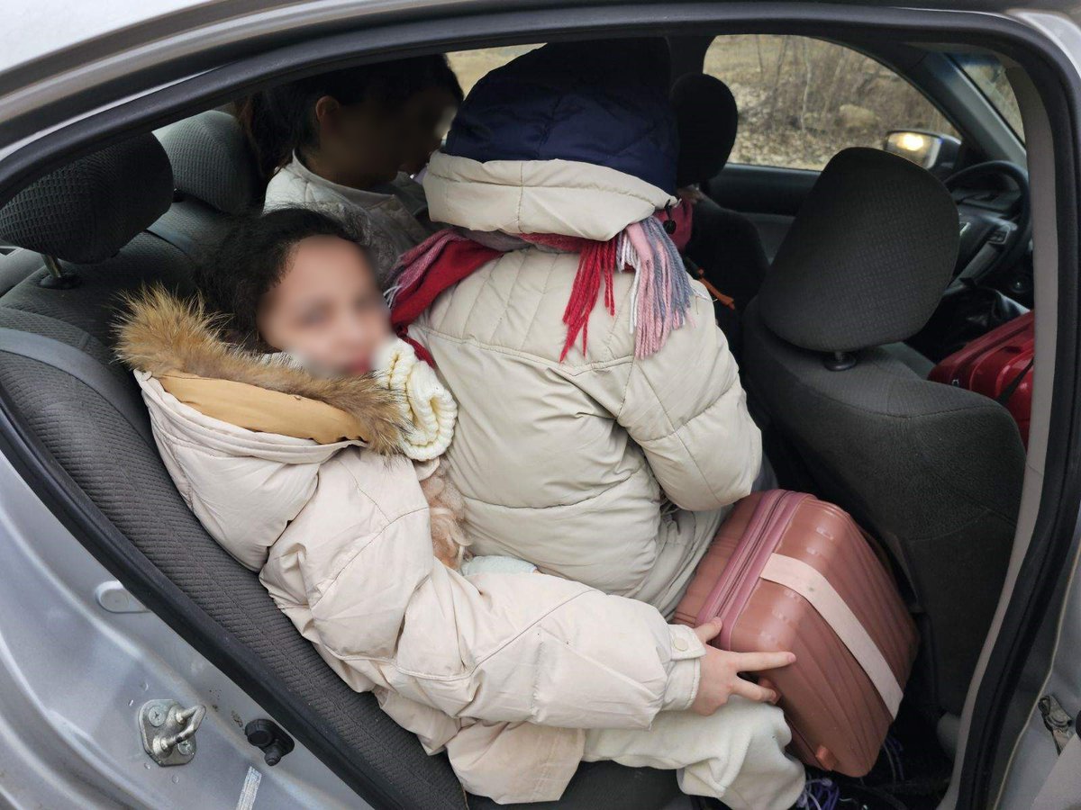 Champlain Border Patrol Agents disrupted a human smuggling scheme with 10 Uzbekistan nationals.  Smuggling is illegal and dangerous. Report any illicit activity by calling 1-800- 689 -3362.