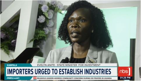 The Minister for Investment and Privatisation,@HonAniteEvelyn has encouraged importers to establish industries in Uganda to benefit from government incentives. @lydianabakooza #NBSLiveAt1 #NBSUpdates