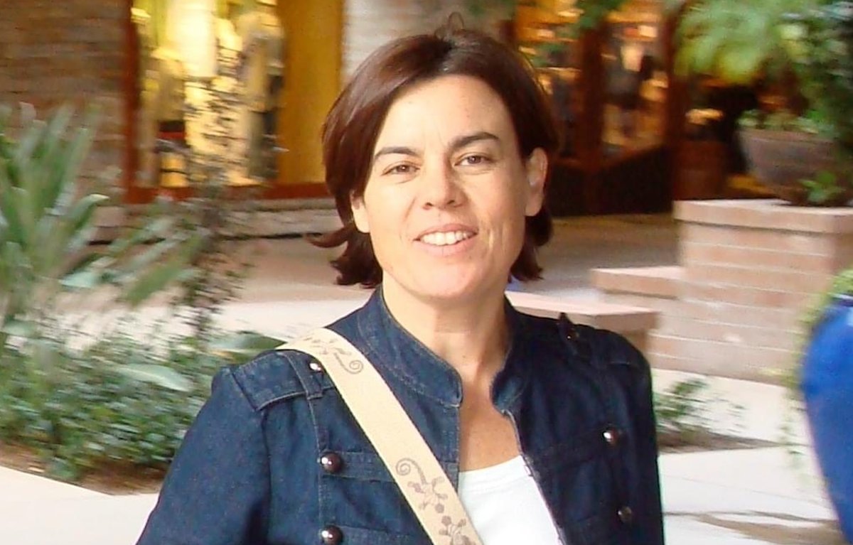 🏆 Un premio honorífico de la @AAS_Office recuerda a Irene González Hernández (1969-2014), física solar española pionera en el desarrollo de técnicas para el estudio del Sol y referente en el campo de la Meteorología Espacial 🫶 ow.ly/XnmP50ReQQh