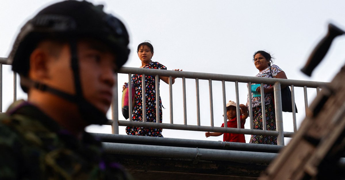 Thailand says it has asked Myanmar junta to reduce violence reut.rs/3xvjKox