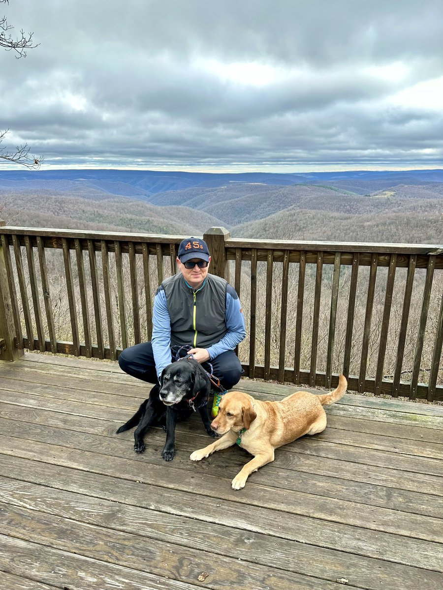 #FridayFitness Tip from #FitLabPGH (link below): Invite a friend (2- or 4-legged) to #GetOutside & #GetMoving with you this Spring!

#Spring2024 #JustMove #MoveMore #MoveWithFriends 

tinyurl.com/FLP-Friends