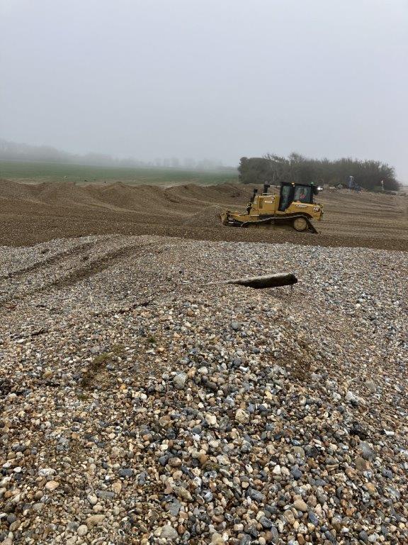 Following flooding in #Climping this week from some of the highest tides every recorded,  #ChichesterFieldTeam are reinstating the shingle embankment to reduce the risk of future flooding. #floodaware @AmandaWorne @ChichesterDC
@WSCCNews