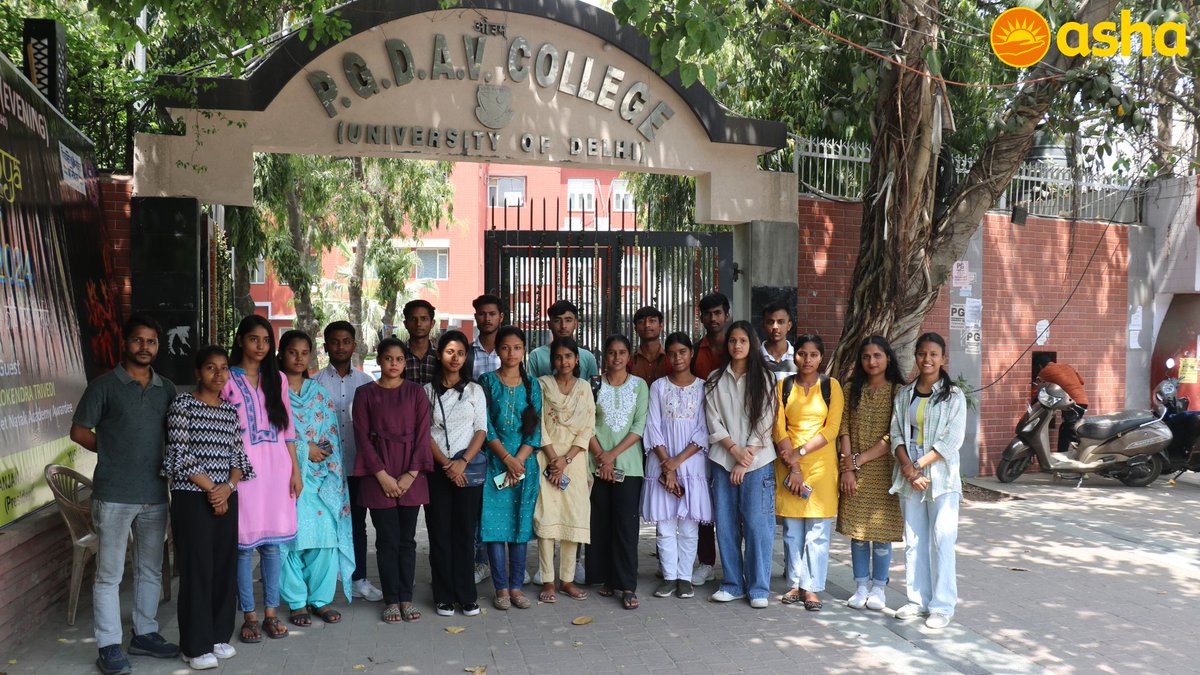 Look at our bright Asha students shining outside PGDAV College, Delhi University!  Asha is so proud of their achievements. From overcoming obstacles to reaching academic heights, keep inspiring us all. Your hard work and determination are truly commendable.
#asha #ashacommunity