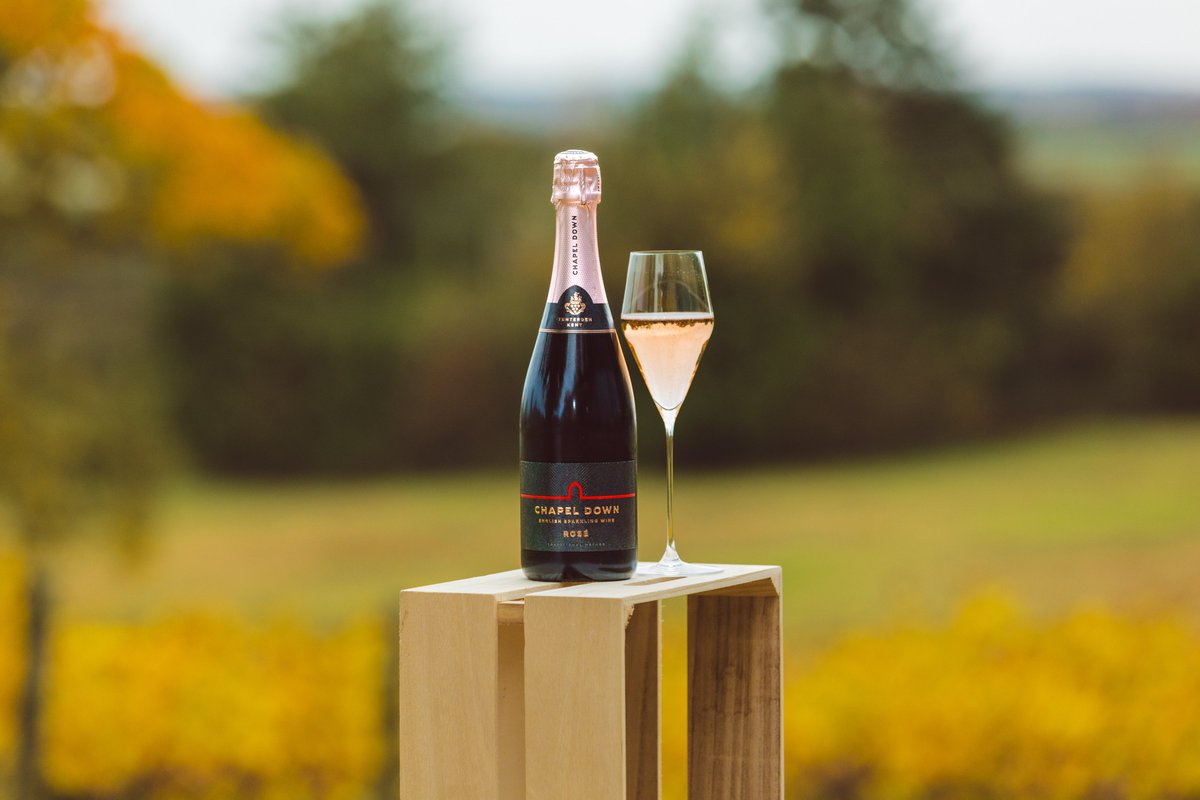 With the #GrandNational fast approaching, there's never been a better time to grab yourself some fine English sparkling wine.

We probably shouldn't tell you this, but our Chapel Down Sparkling Rosé is currently £5 off in @waitrose...

#AFresherWayToCelebrate