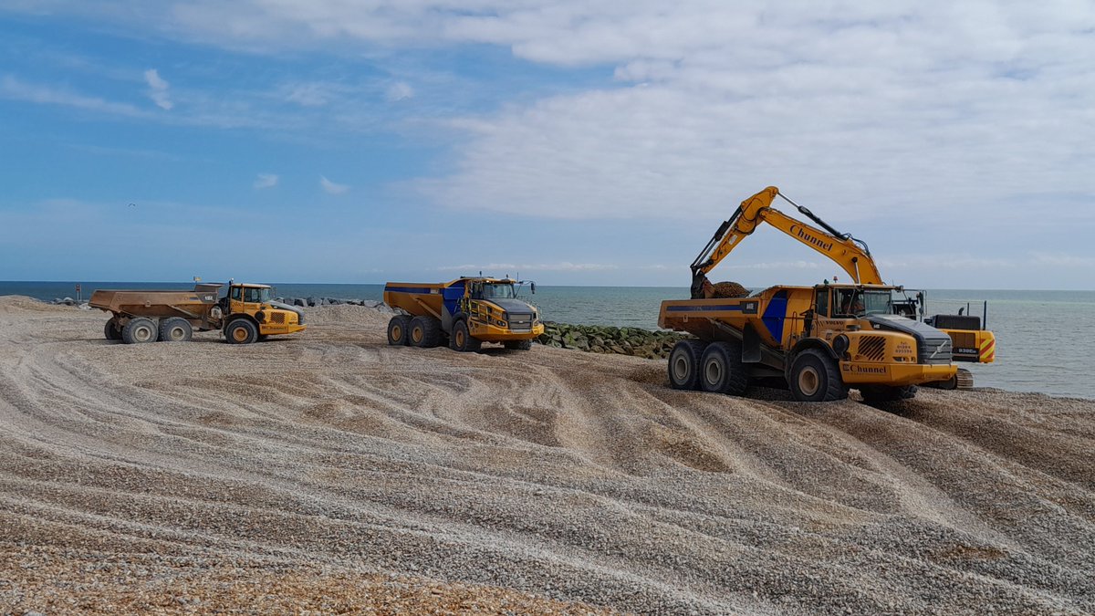 Coastline protection work has begun. We appreciate your patience while this important work takes place as it is the best and most cost effective way to protect our coastline from flooding (as you can see from the images below!) ➡️ folkestone-hythe.gov.uk/news/article/2…