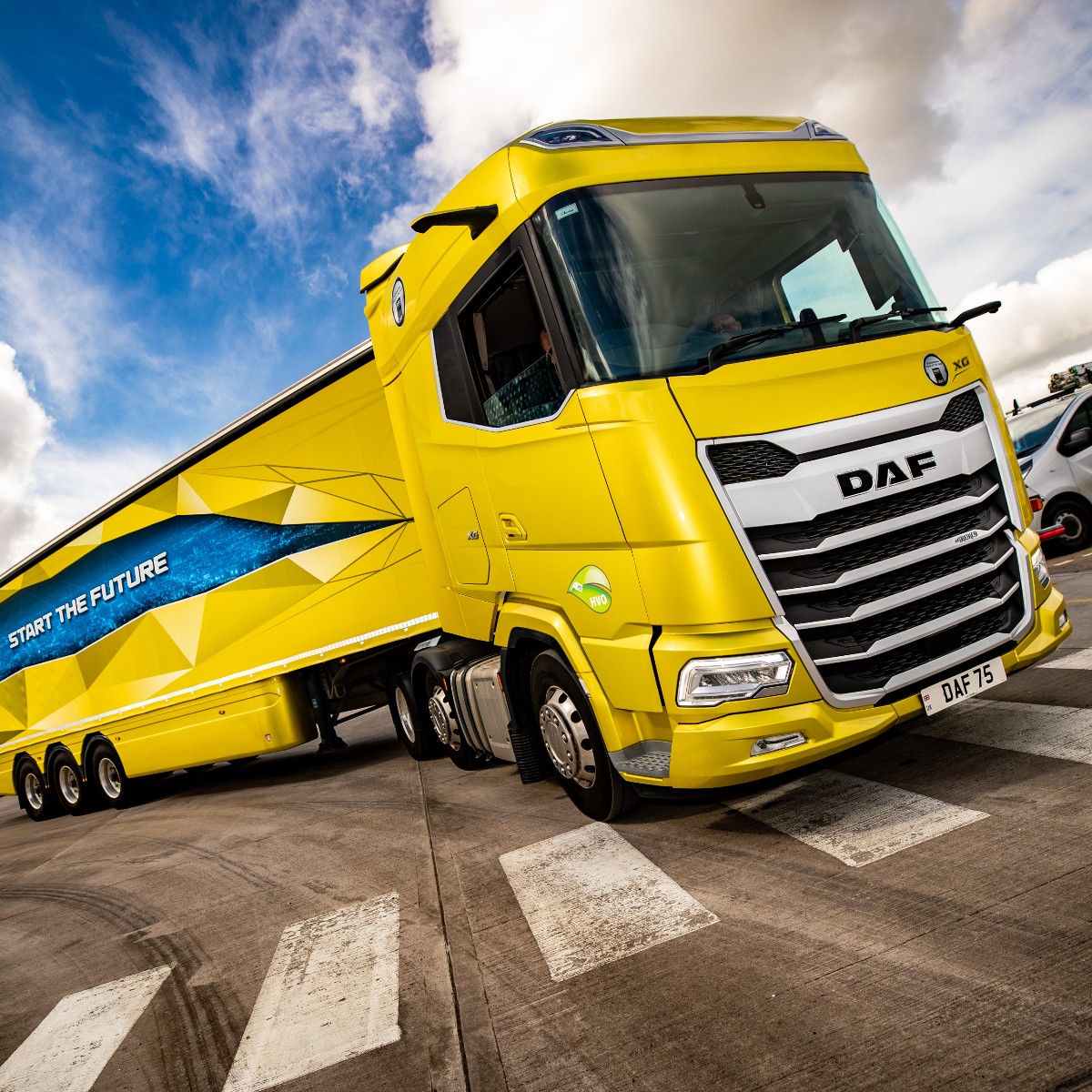 The UK & Ireland DAF Driver Challenge regionals kick off at @LothianDAF in Bathgate, Scotland this weekend and we're looking forward to seeing what local drivers have to offer.🚛💨 Registrations are still open for upcoming events across the UK: brnw.ch/21wIKO0 #Truckers