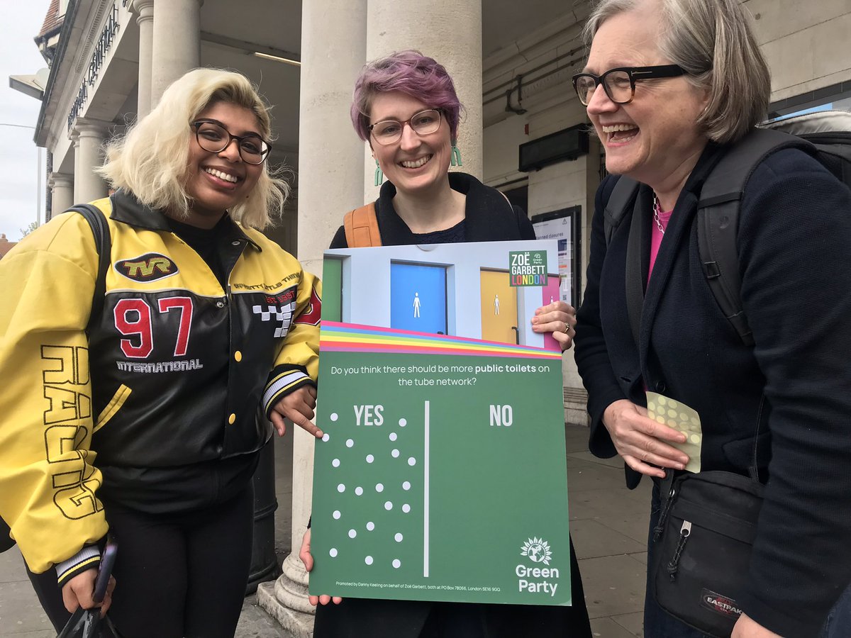 🚞 Just kicked off a toilet tour of Northern Line stations with Green Assembly candidate @KateTokely at Hendon Central. 🚽 Everyone we spoke to wanted more public toilets and complained about being forced to use work-arounds like going to the gym or a cafe to find a loo.