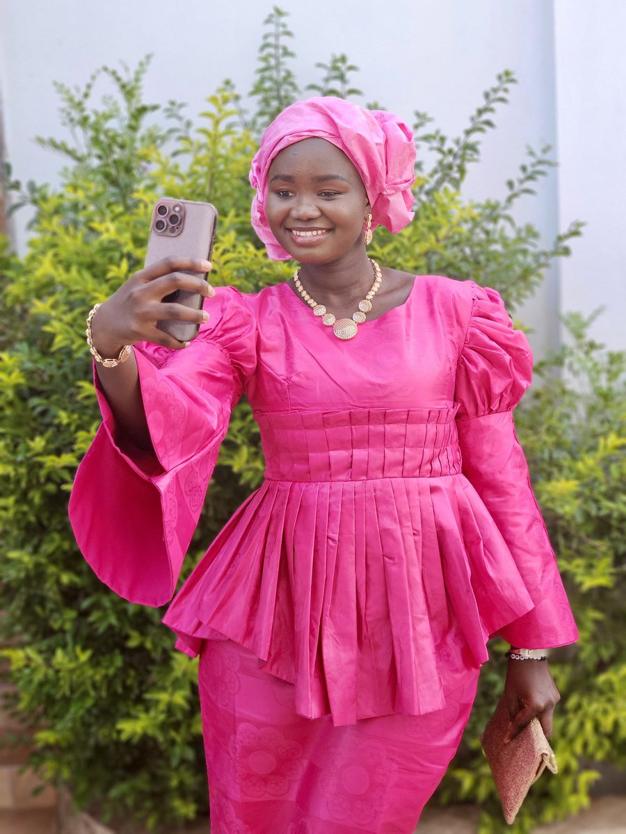 Mamta_Njie's tweet photo. Dewenatilen!! 🕌 🤲🏾
Yalnen ko fekeh dewen ak dewen jek!!

#EidAlFitr 
#Eid_Mubarak 
#Eid https://t.co/Ih2xLJr0Ya