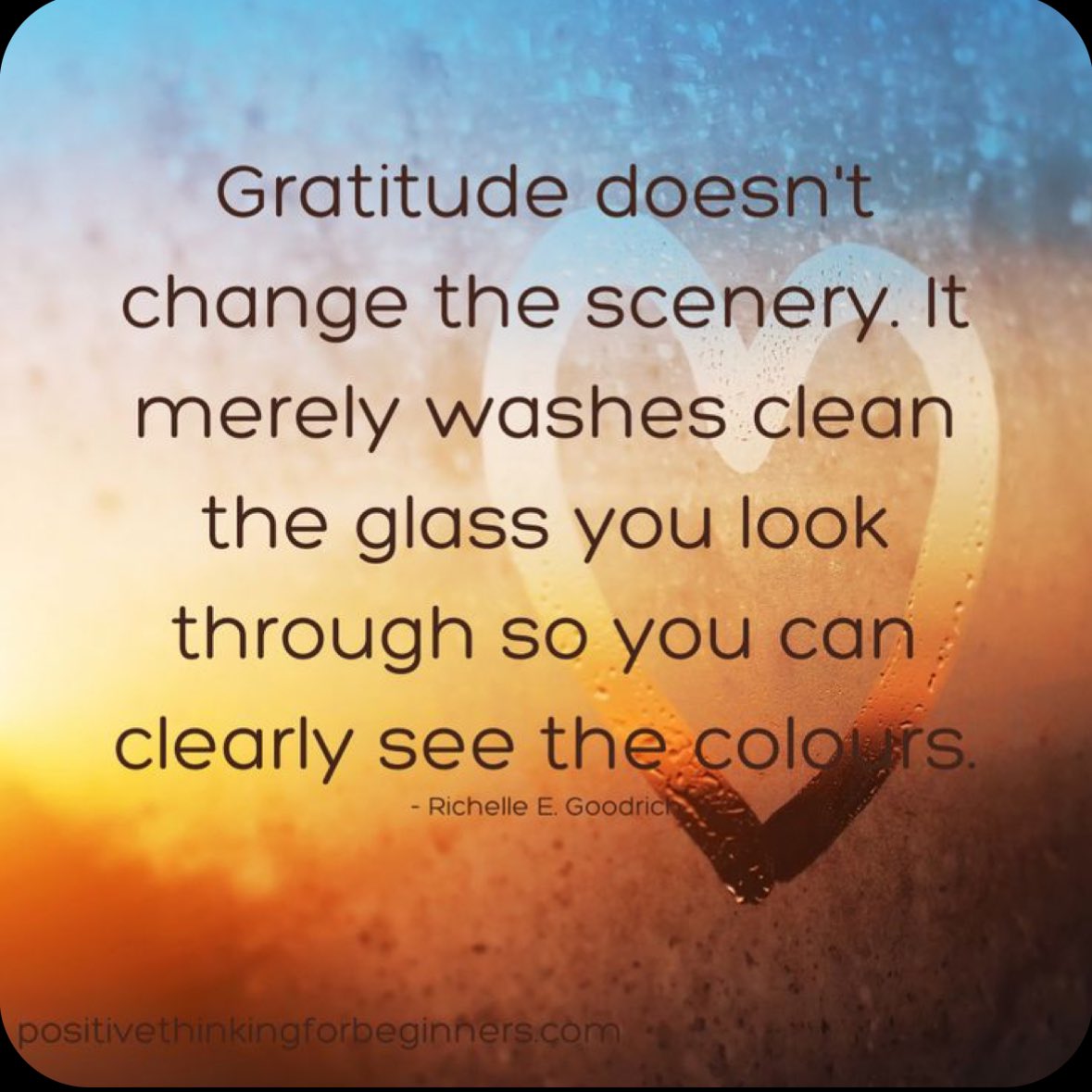 Gratitude can bring us clarity of mind and heart! 
It can help us to better appreciate all of the ‘gifts’ that our world has to offer!
#Gratitude #FridayFeeling