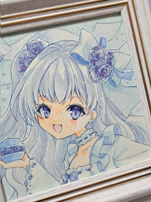 #これを見た人は水色又は青色と白色の混ざった色の画像を貼れこの辺? 
