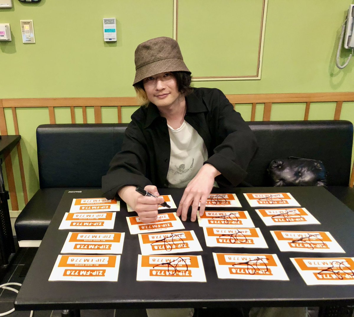 ［まみ］ tweet media