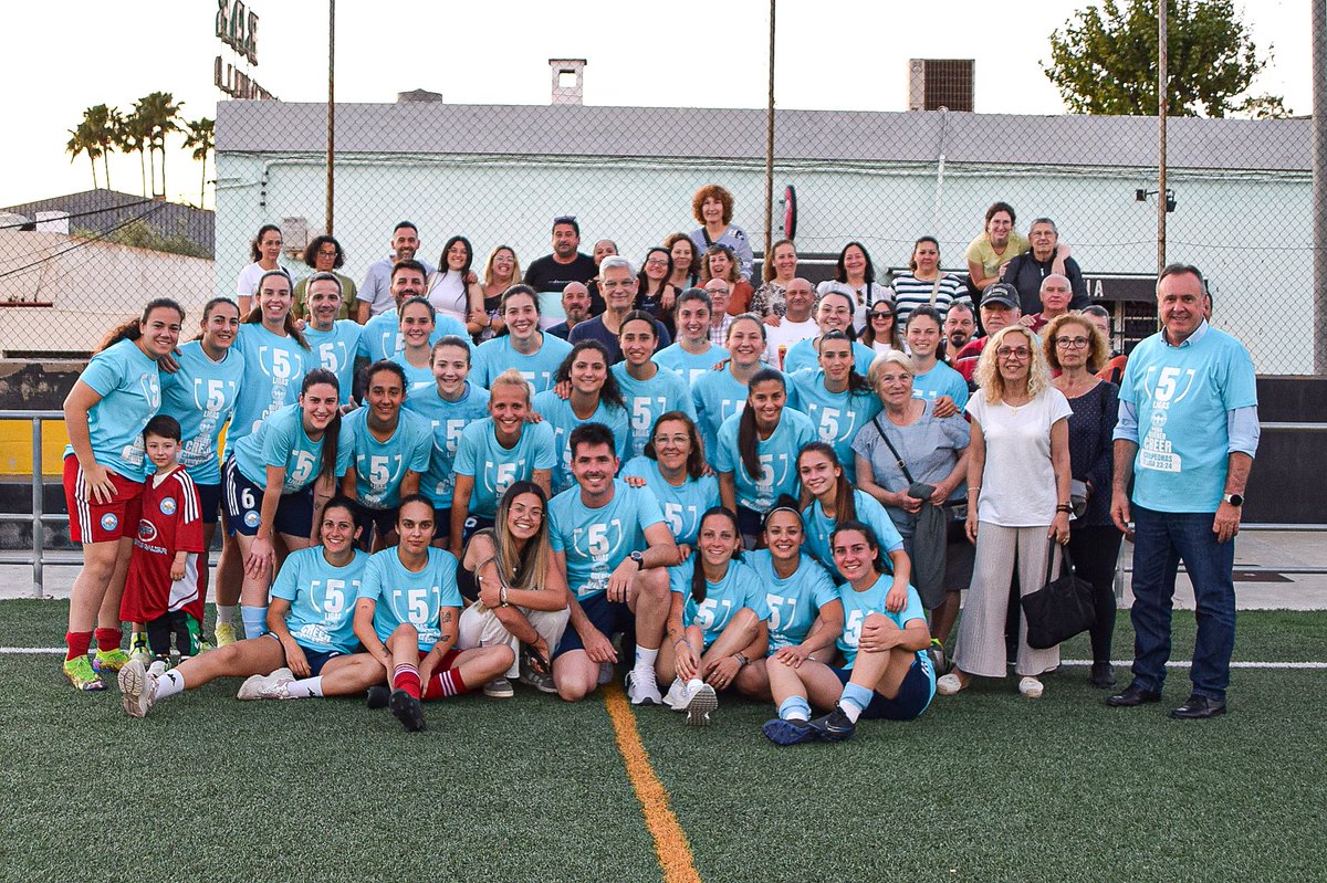 📰🔝 El Azvi #CiudadAlcaláCF 'B' se proclama Campeón de Liga con dos jornadas de antelación. 

🥳 ¡¡¡Enhorabuena, CAMPEONAS!!! 👏🏼

💻 ciudadalcalacf.com/2024/04/12/el-…

#AlcaládeGuadaíra #FutFem 💙🤍💙