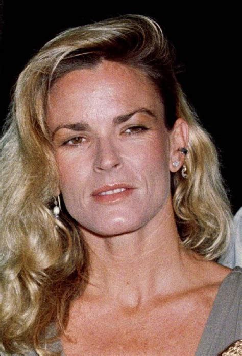 This is Nicole Simpson... What do you see?
