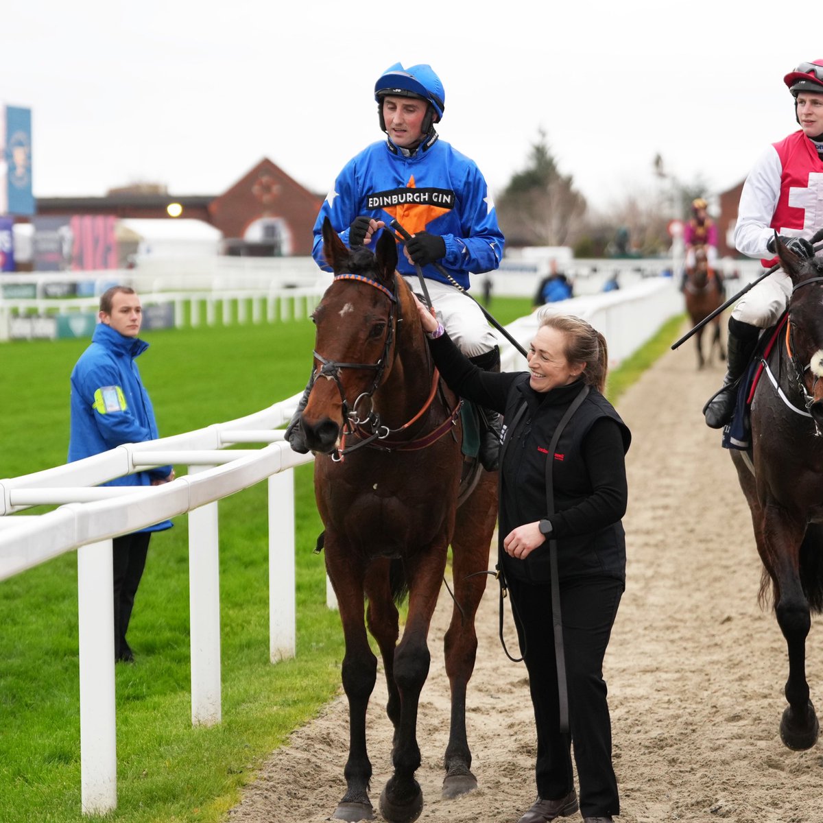 Our thoughts are with @lucindavrussell, her team and all those connected with Giovinco. He will be much missed 💙