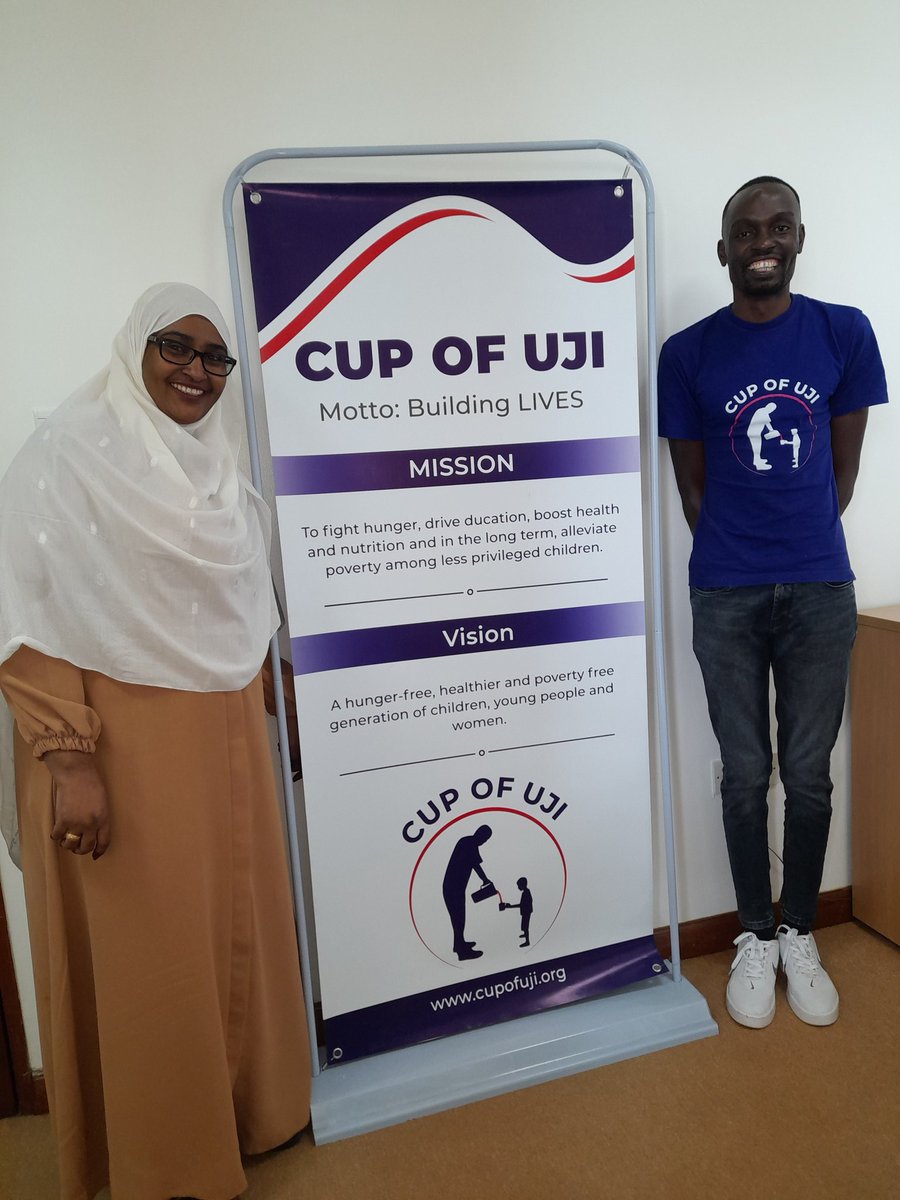 Today, @Fatumahakar1 met with @FrancisAmonde founder @CupofUjiKenya to discuss providing warm meals to public school children in Garissa. Together, let's ensure no child goes hungry and every dream is nourished! 🌱💖 #GarissaHope #NourishingDreams #CommunityImpact