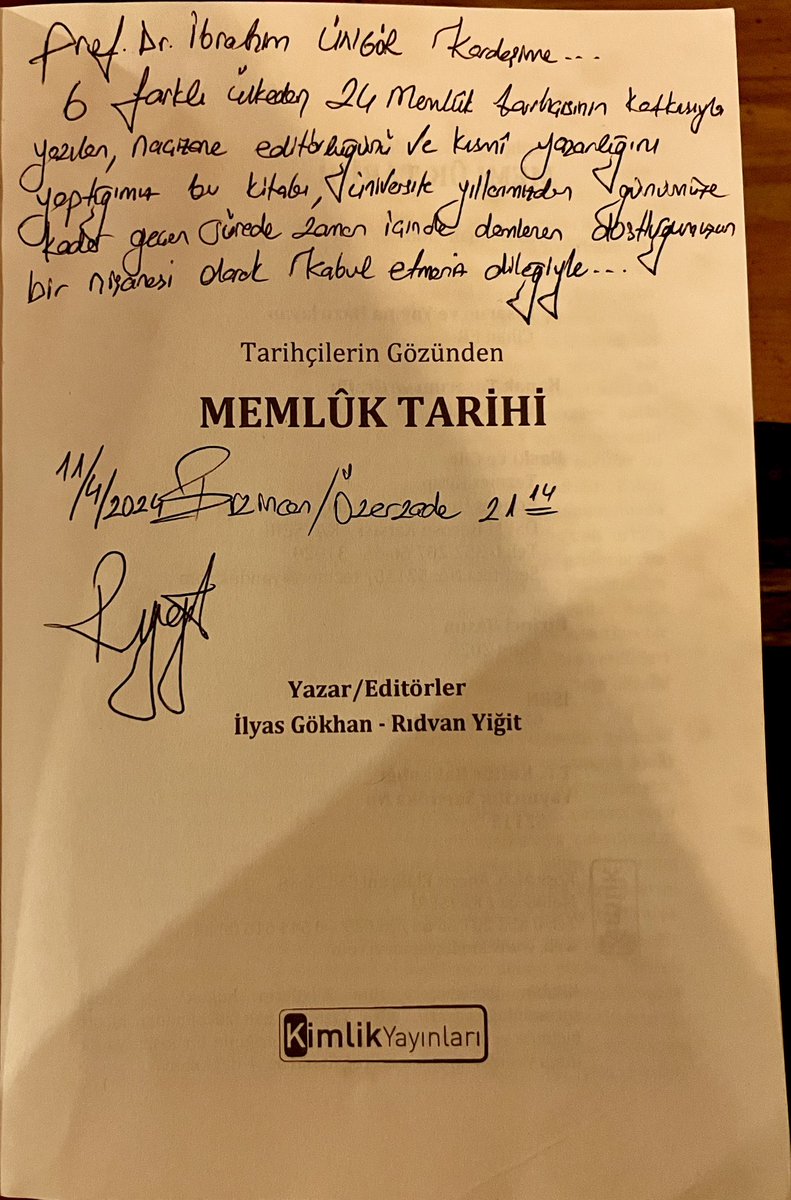 ibrahimungor's tweet image. Lisans döneminden sınıf arkadaşım, dostum Dr. Öğretim Üyesi Rıdvan Yiğit’in, Prof. Dr.  İlyas Gökhan ile birlikte;  6 ülkeden 24 bilim insanının görüşlerini alarak hazırladıkları bu güzel kitabın Memlük Tarihi açısından çok önemli olacağını düşünüyorum. Tebrik ederim.