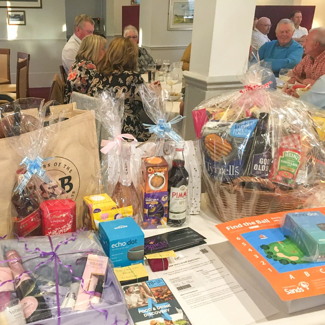A huge thank you to the Clacton-on-Sea Sands volunteers for organising an amazing Golf Day raising an incredible £3,454.80 💙🧡 Maria, Sands Volunteer, said: “We are blown away by the kindness and generosity of so many.” sands.org.uk/golf-day #BabyLoss
