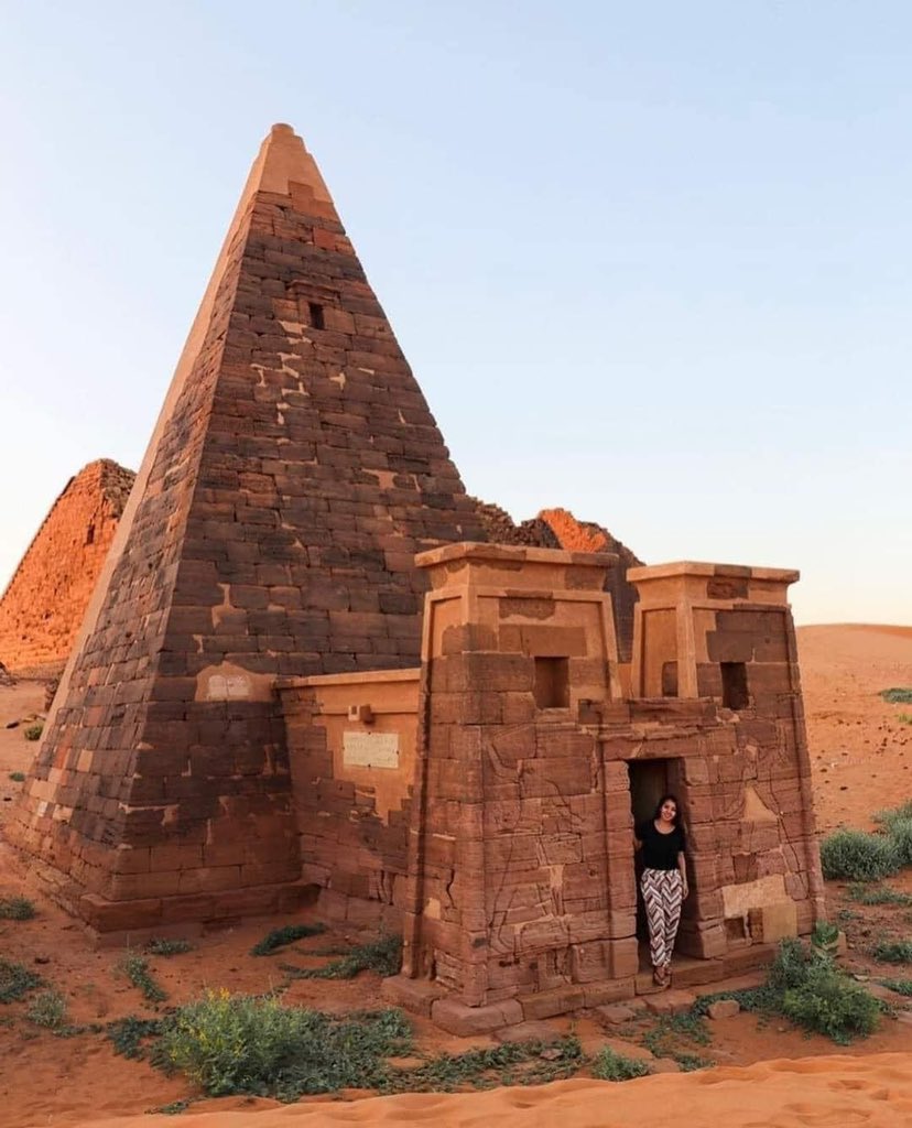 Sudan 🇸🇩 pyramid
