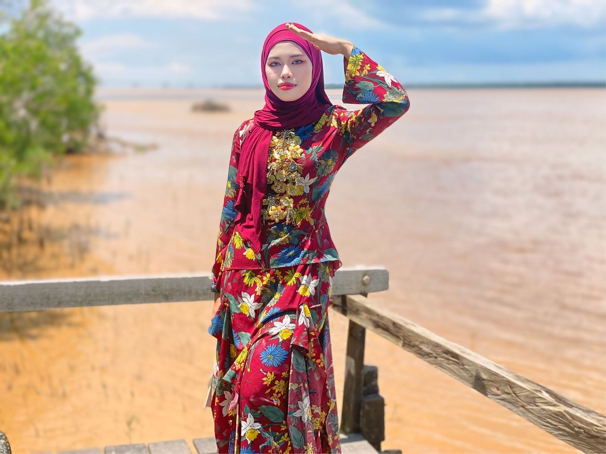 ZwaOmar's tweet photo. Nak Raya ke nak saya? https://t.co/nr5buCN33O