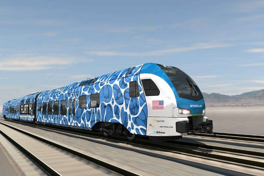 Stadler hydrogen train breaks world record machinery-market.co.uk/news/37016 #ukmfg #trains #hydrogen