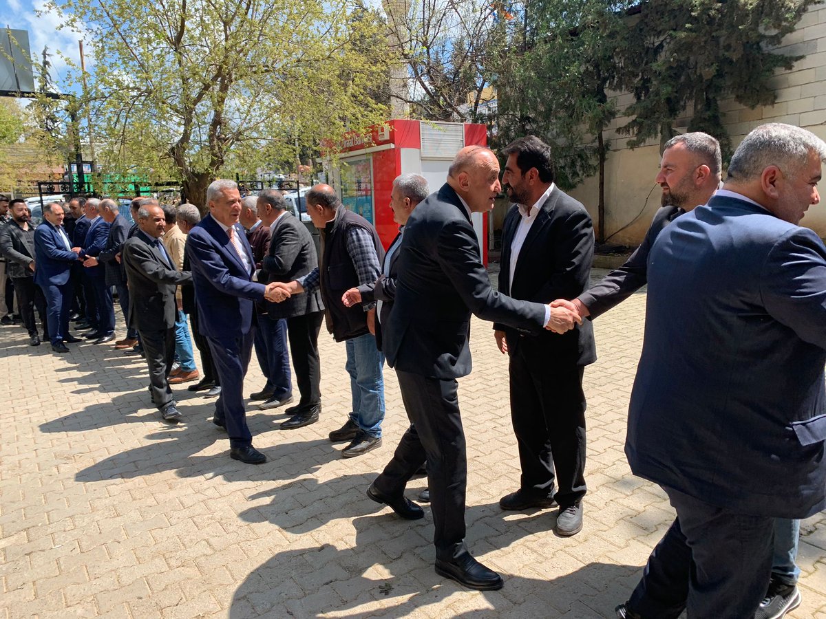 📍Kilis / Polateli Gaziantep Milletvekilimiz Sn.Hasan Öztürkmen, CHP Kilis İl Başkanımız Sn. Ahmet Hangillioğlu ve parti Örgütümüz ile birlikte, Polateli Belediye Başkanımız Sn.Ali Koyuncu'ya yeni görevinde başarılar dileyip,düzenlenen bayramlaşma programına katılım sağladık.…