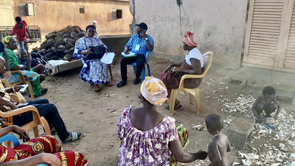 Kudos to our Cote D’Ivoire(INFoCAT) team for the ongoing fieldwork in Aboisso.🙌🏾 For our INFoCAT project, the Ghana, Senegal & Cote D’Ivoire teams are carrying out focus group interviews with smallholder👩🏽‍🌾👩🏽‍🌾 & agri processors to determine their energy use and needs. @IDRC_CRDI