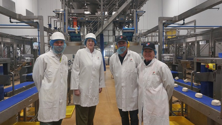 This week, @Y_FovargueMP visited @Dominos_UK Supply Chain Centre in Warrington as part of her IPT Fellowship about Food and Drink Manufacturing. Through a tour of the site she got to see their operations as well as tasting their pizza. #IPTFellowships