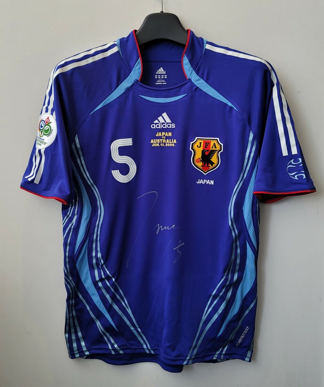 ※Takashi  adidas EURO PASS ジャブラニ adidas アディダス ジャブラニ 2010年W杯(サッカーボール3号球