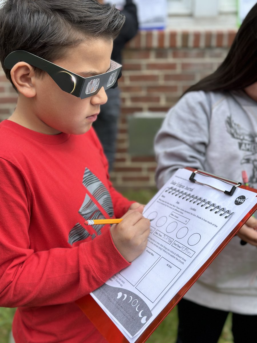 Our future astronomers were star struck (pun intended!) watching the eclipse this week! Seeing the moon block out the sun was an out-of-this-world experience for our elementary students. The ooohs and aaahs made it all worth it! #EclipseDayy #sciencerocks