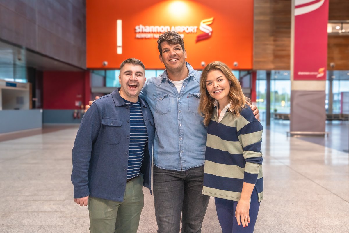 ShannonAirport's tweet photo. They're back! ๐งก
The @rte2fm breakfast crew landed to Shannon Airport earlier this morning for the LIVE final of our Dream Ticket Give-Away! โ๏ธ
@DoireannGarrihy @CarlMullan @docallaghan4
#2FMBreakfast #shannonairport #dreamstart https://t.co/qD0GZJxleP