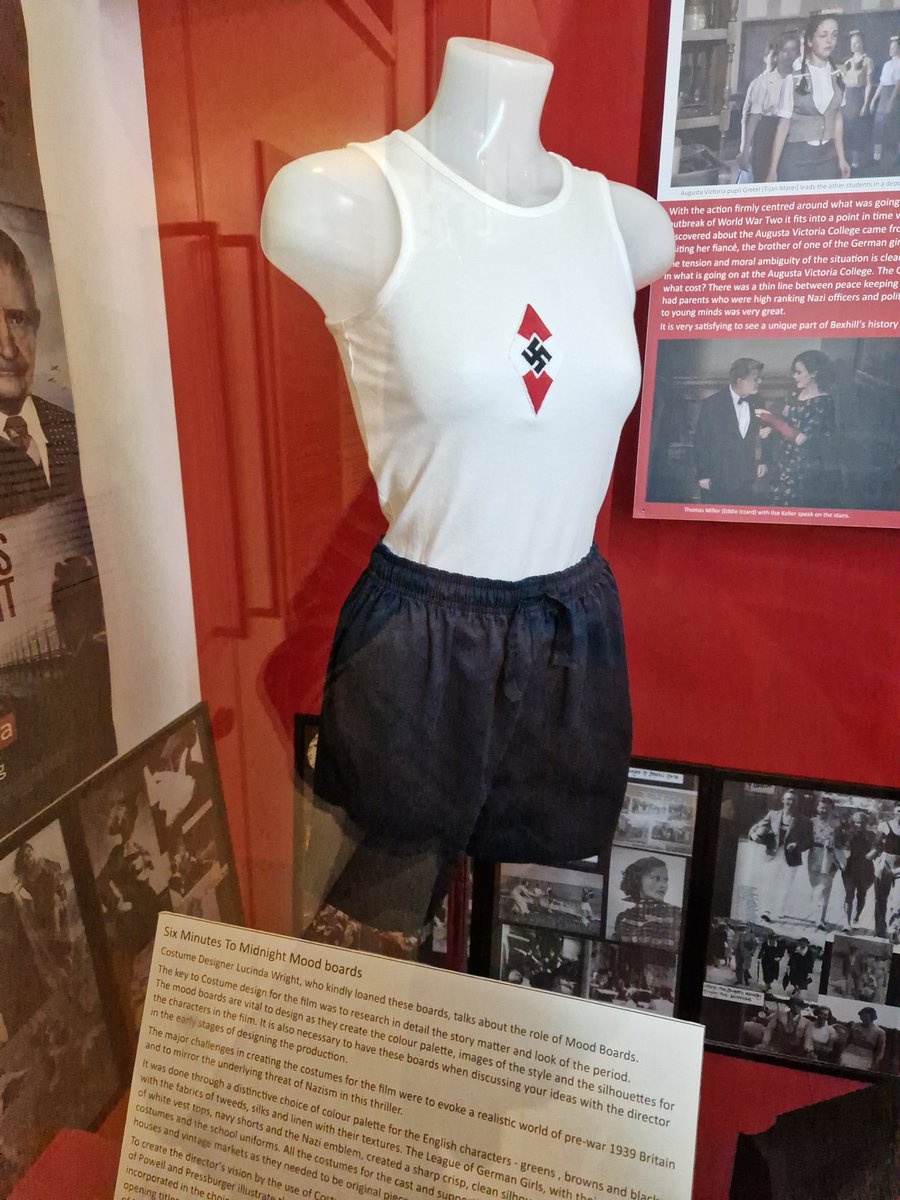 An unexpected exhibition was exhibits from #Nazi school based in #Bexhill where pupils wore Third Reich regalia incl Hitler's staff's children in the alumni. Meanwhile, across town was a property housing Jewish children from #Kindertransport 

An interesting juxtaposition!