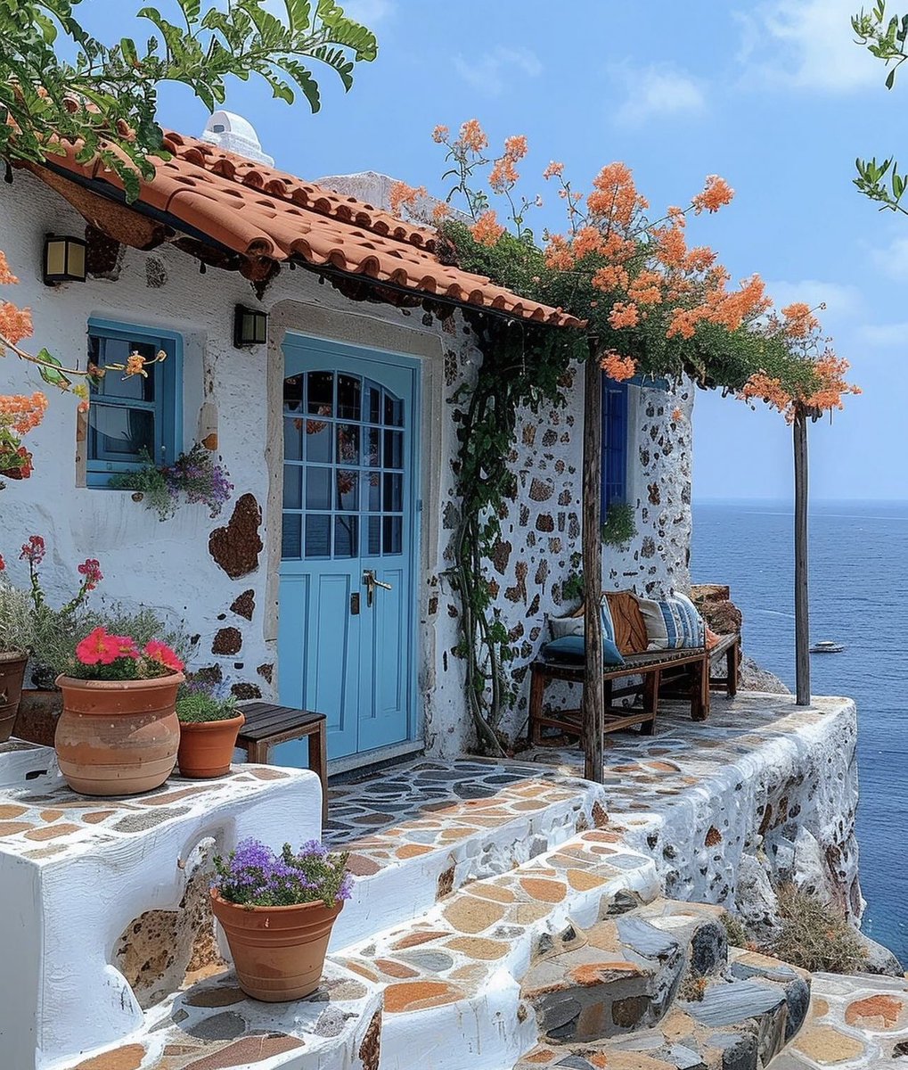 "bir evimiz olmalı kaygılardan uzak" 

Ümit Yaşar Oğuzcan