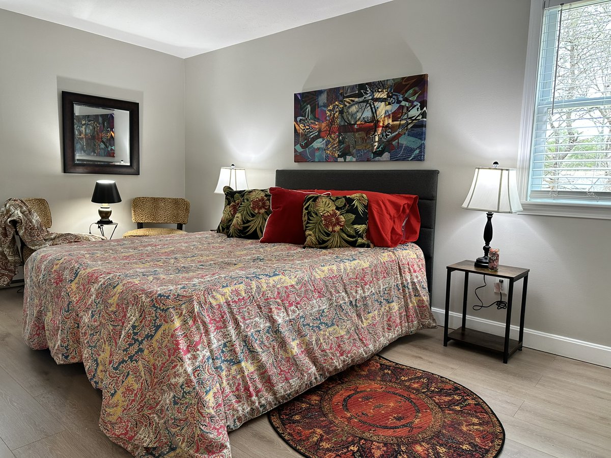 CapeCodStar1's tweet photo. View photos and detailed information for 2 S Precinct Road, MLS#22401317, don't miss your chance to own this great Centerville home! https://t.co/O70Z7Y8RTk https://t.co/3wWWANrEWK