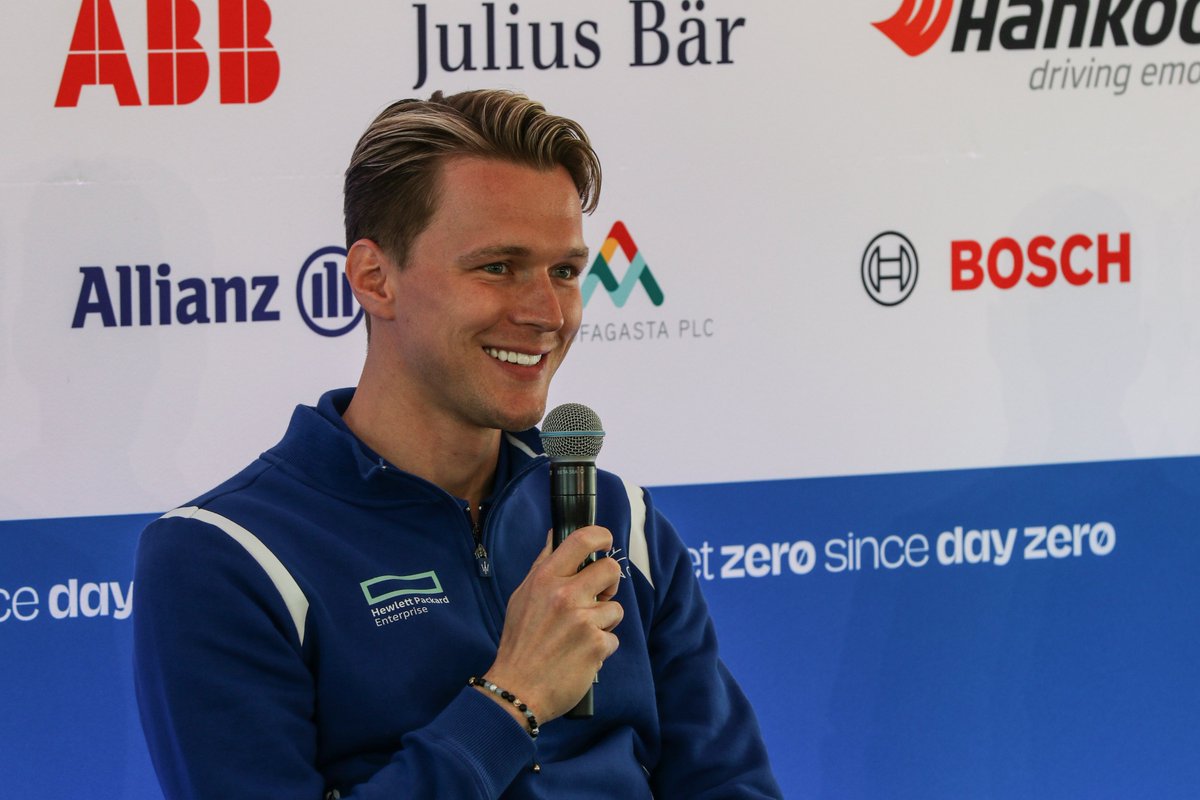 Auto_Taste's tweet photo. All smiles ahead of the race weekend! 

🇮🇹 #MisanoEPrix #FormulaE https://t.co/0XcxwHaLEj