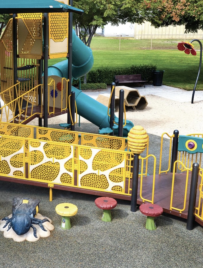 gametimeplay's tweet photo. Bees represent the interconnectedness of all living things on Earth; and, at this playground, children can emulate that cooperative spirit. #playgrounddesign #customplaygrounds https://t.co/1L9IEj18ay